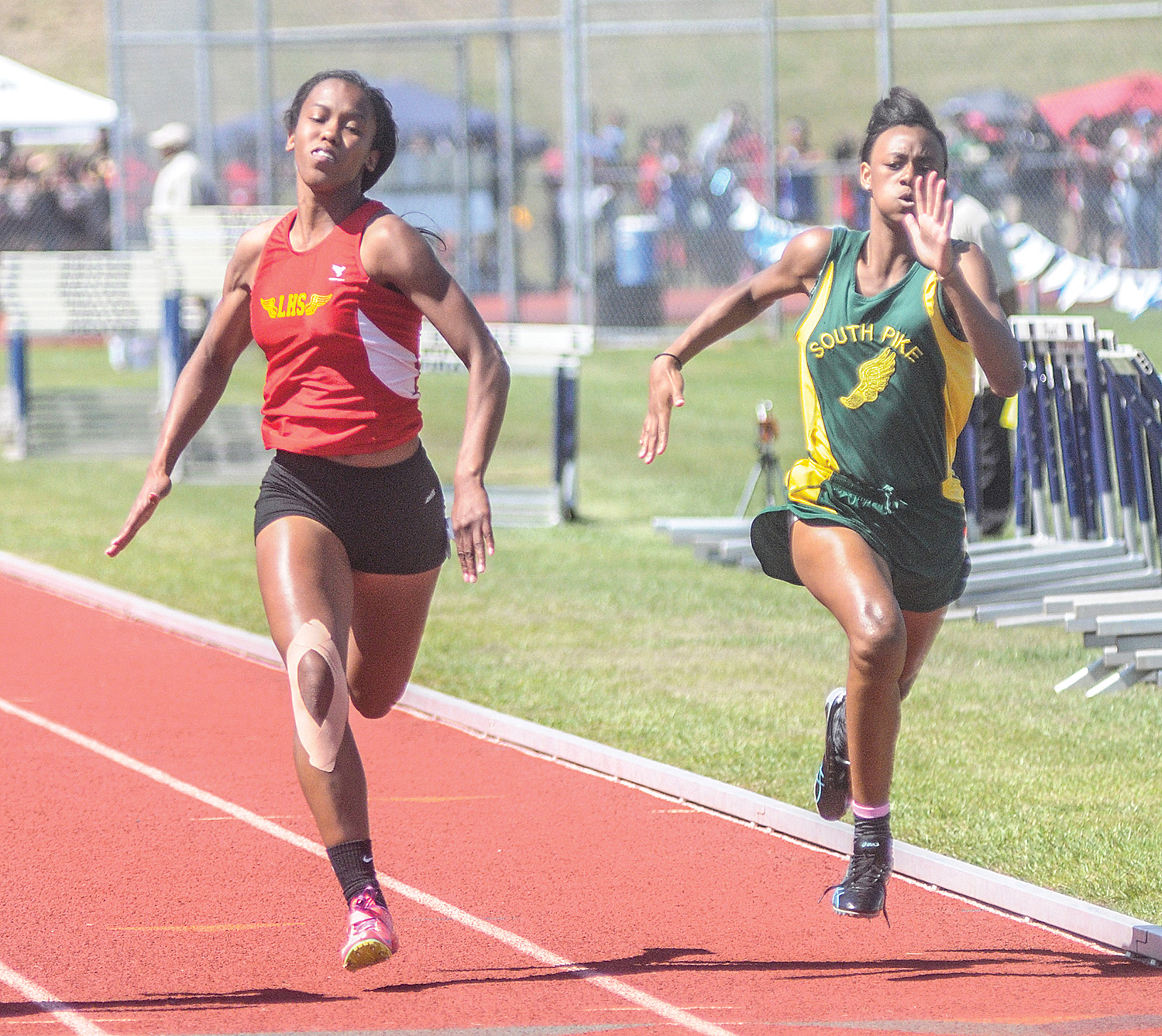 STRONG FINISH Shaw’s repeat title leads Commodores at 4A championships