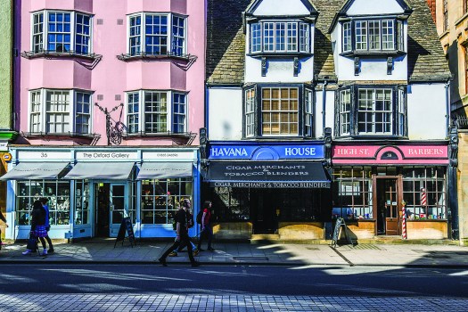 Oxford, England and Oxford, Mississippi have similarities, but also very different The Oxford