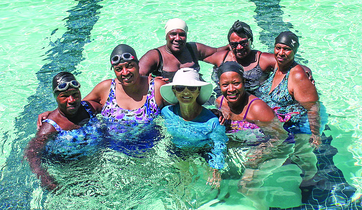 Helping ‘Hand’ takes on swim lessons at Oxford Park Commission The
