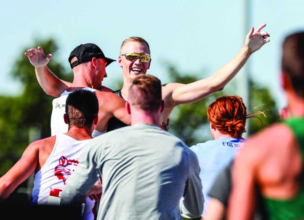 Sam Kendricks breaks American pole vault record, three other former