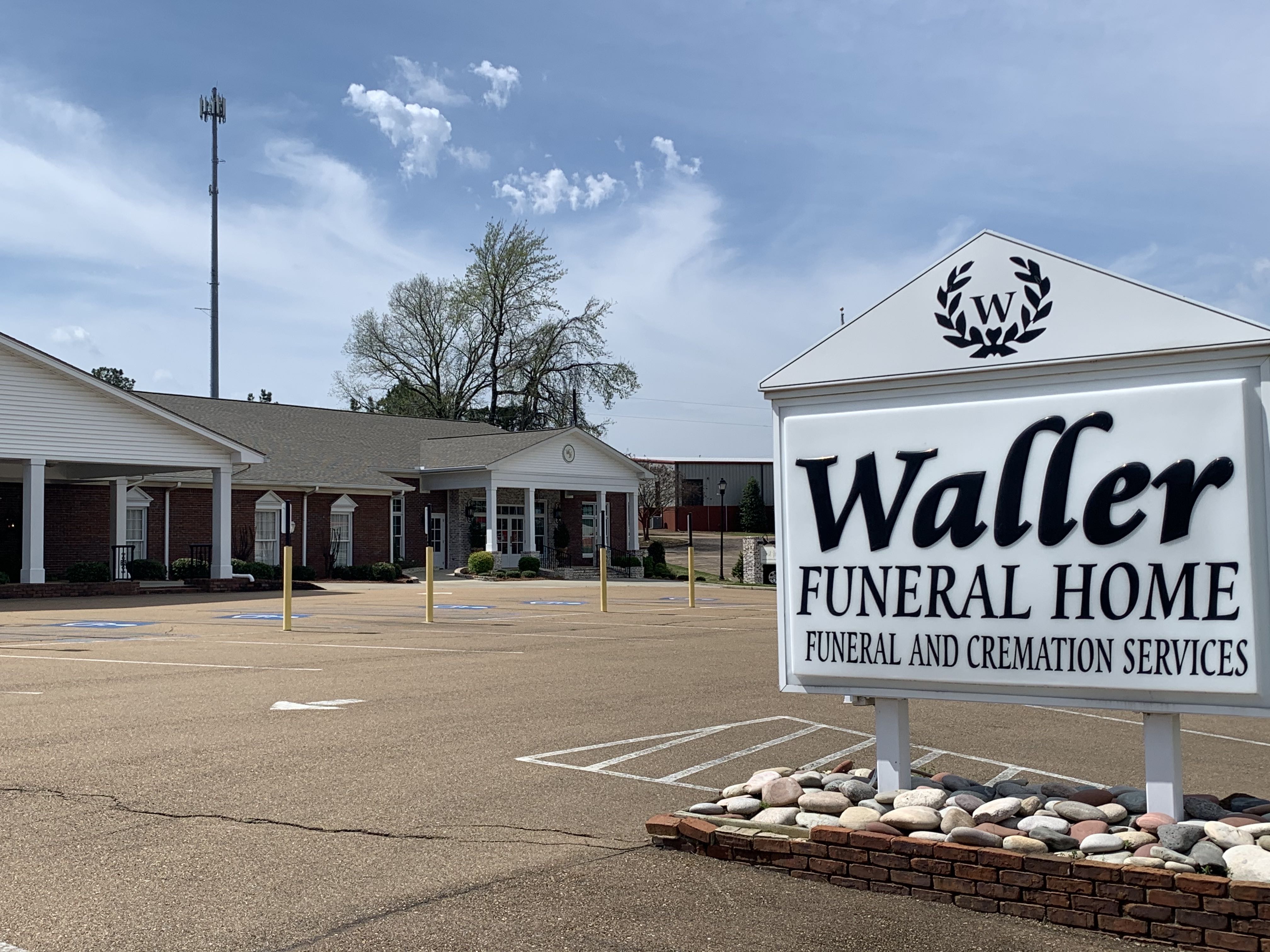 Hughes And Wright Funeral Home Cordele Ga - i19269i
