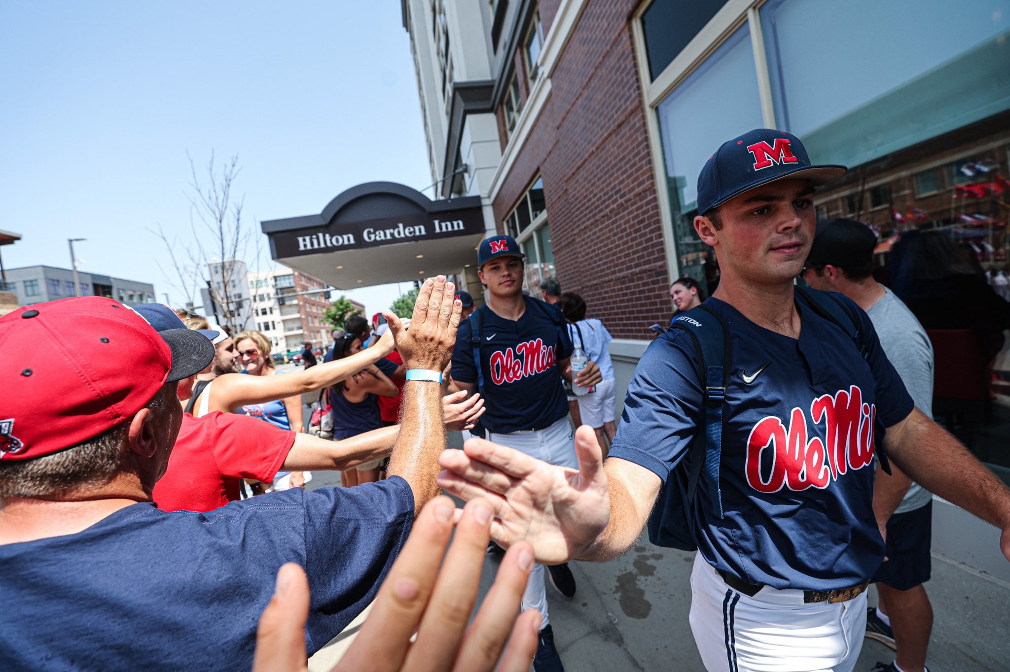 Gallery: Ole Miss baseball leaves team hotel amid swarm of fans - The ...
