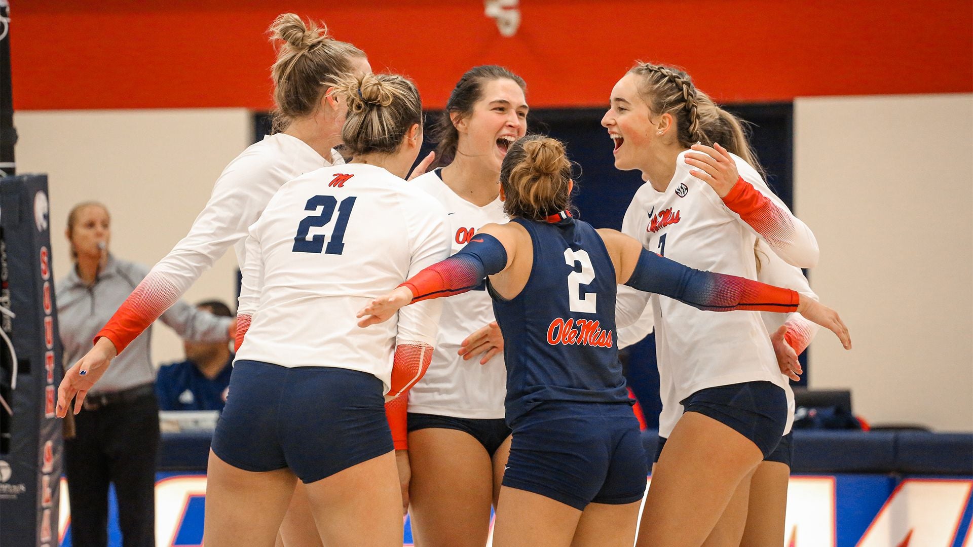 Ole Miss volleyball sweeps EKU to close out nonconference schedule