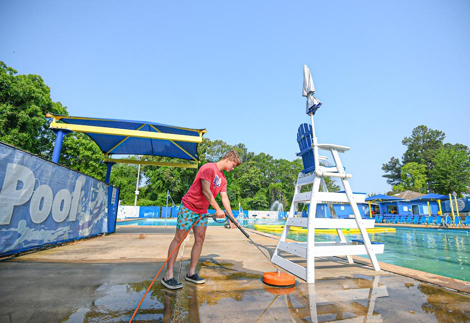 Splish splash City pool opens Saturday The Oxford Eagle The Oxford