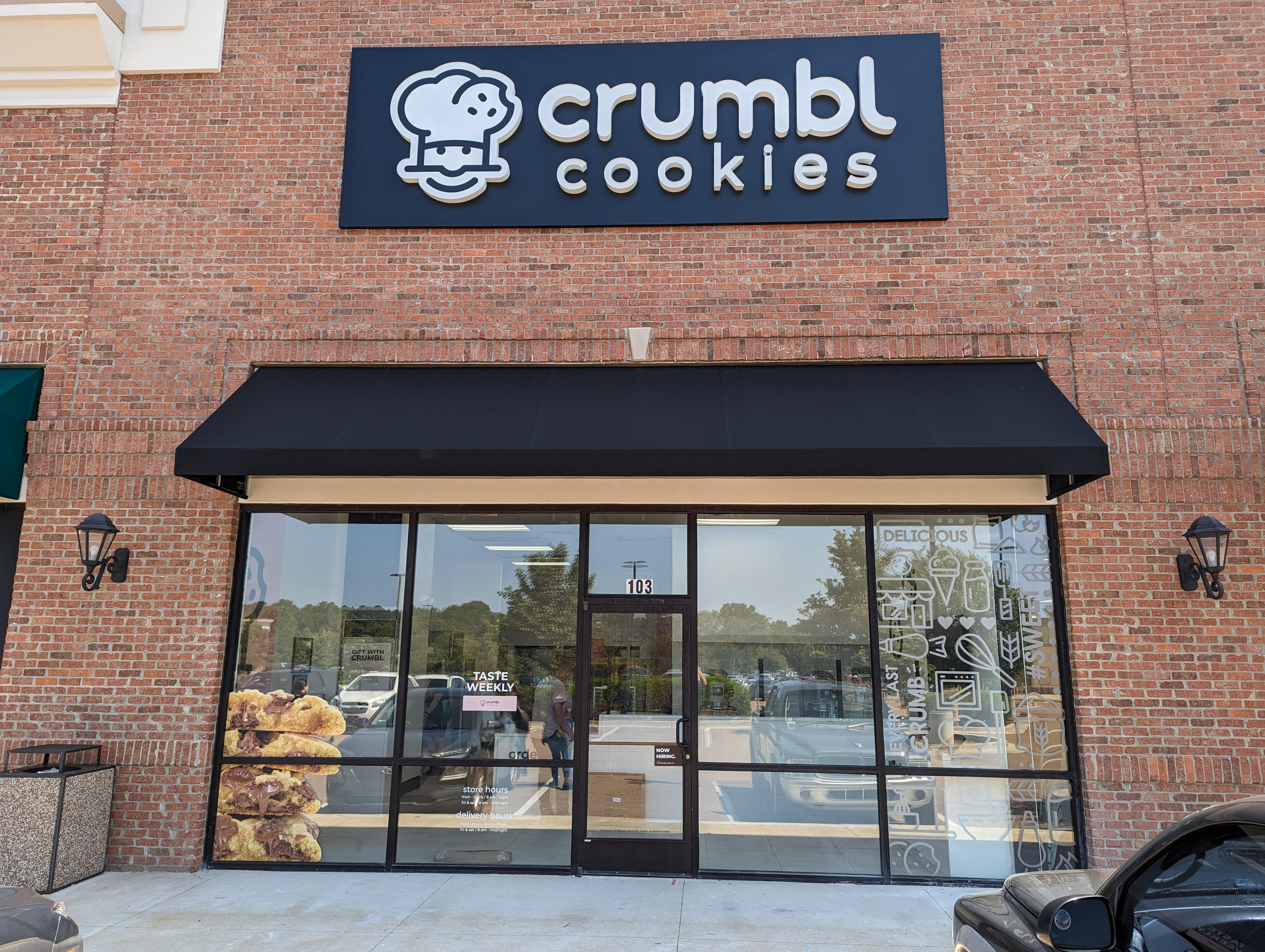 Crumbl Cookies Hiring - 7t1ids2